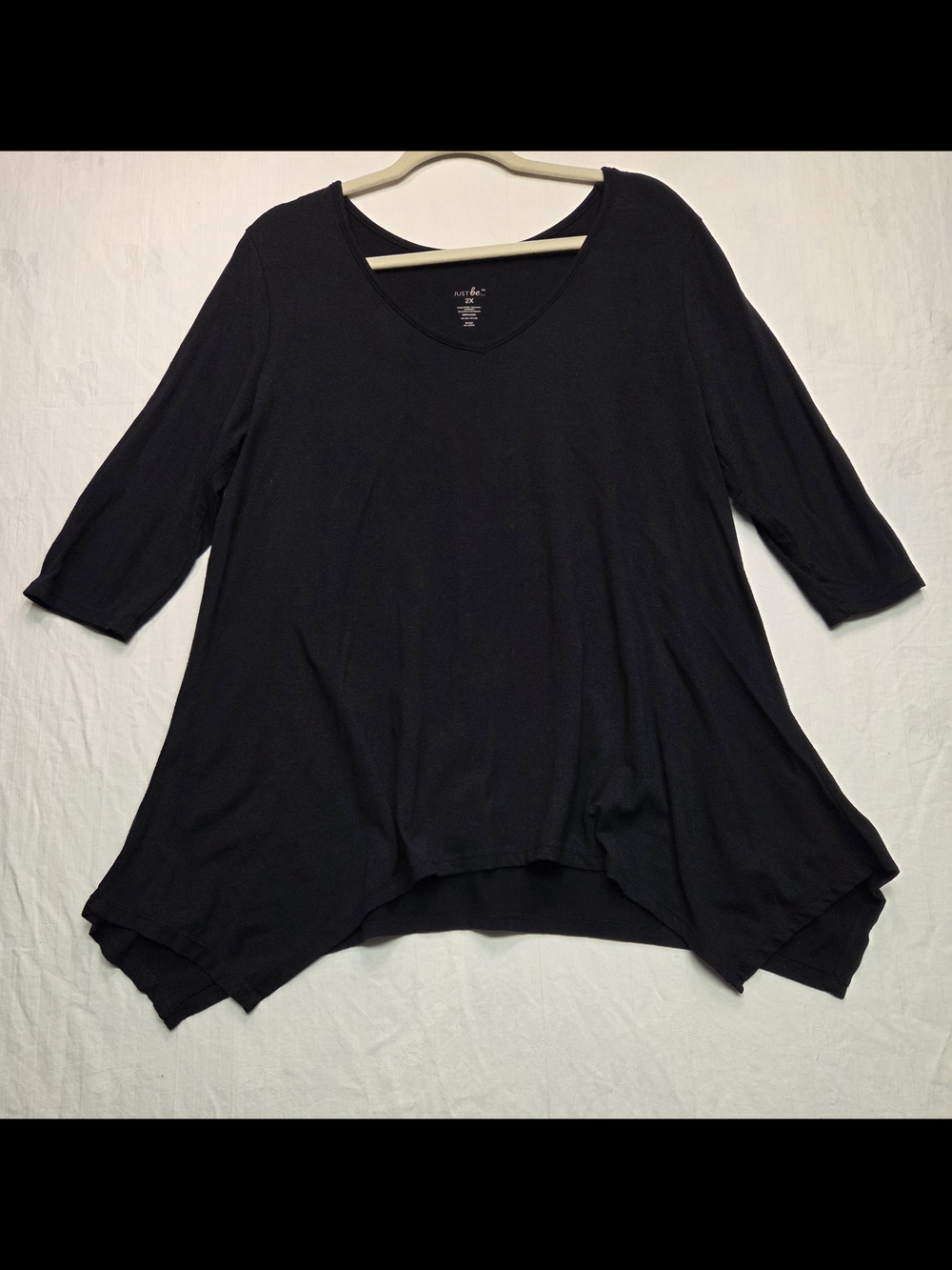 just be Black V-Neck Flowing Swing Tunic